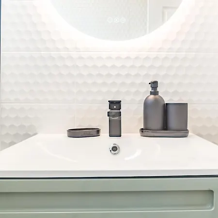 Le Shopper - Confortable Et Lumineux - Parking דירה *