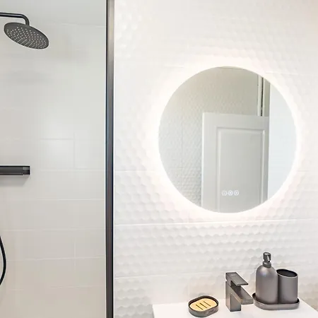 Le Shopper - Confortable Et Lumineux - Parking * La Chapelle-Saint-Luc